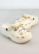Σαμπό με διακοσμητικά και αλυσίδα - Μπεζ - thefashionproject.gr - The Fashion Project