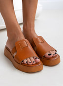 Σανδάλια δερμάτινα flatforms estil 