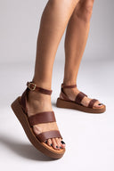 Σανδάλια δερμάτινα flatforms Estil
