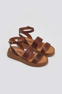 Σανδάλια δερμάτινα flatforms Estil