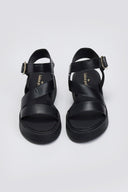Σανδάλια δερμάτινα flatforms με φάσες Tfp