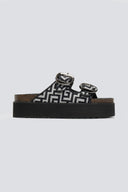 Σανδάλια δερμάτινα flatforms με μαίανδρο