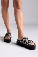 Σανδάλια δερμάτινα flatforms με μαίανδρο