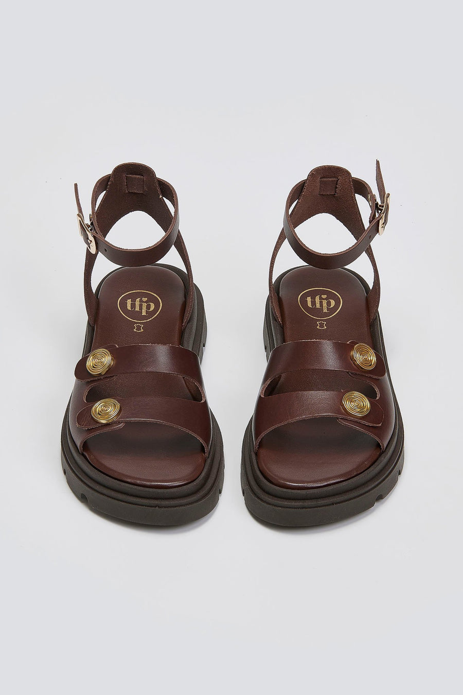 Σανδάλια δερμάτινα flatforms με μπαρέτα Tfp