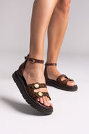 Σανδάλια δερμάτινα flatforms με print Tfp