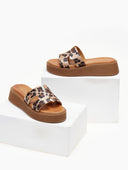 Σανδάλια δερμάτινα flatforms με print TFP - Leopard - thefashionproject.gr - TFP