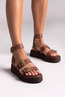 Σανδάλια δερμάτινα flatforms με τοκάδες TFP
