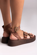 Σανδάλια δερμάτινα flatforms με τοκάδες TFP