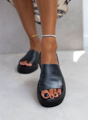 Σανδάλια flatforms δερμάτινα με φαρδιά φάσα Iris Sandals