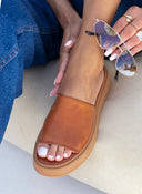 Σανδάλια flatforms δερμάτινα με φαρδιά φάσα Iris Sandals