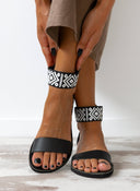 Σανδάλια δερμάτινα με boho μπαρέτα Estil - Μαύρο - thefashionproject.gr - Estil