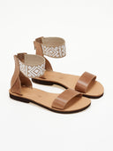 Σανδάλια δερμάτινα με boho μπαρέτα Estil - Μπεζ - thefashionproject.gr - Estil