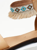 Σανδάλια δερμάτινα με boho τρέσα με κρόσσια Estil