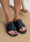 Σανδάλια δερμάτινα με φαρδιά φάσα Estil - Μαύρο - thefashionproject.gr - Estil