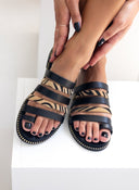 Σανδάλια δερμάτινα με print tfp - Μαύρο/Μπεζ - thefashionproject.gr - TFP