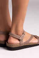 Σανδάλια δερμάτινα με velcro Interbios