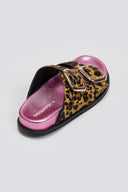 Σανδάλια δερμάτινα ponyskin με print Gioseppo