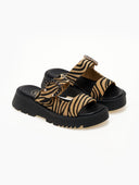 Σανδάλια flatforms από συνθετικό ponyskin με στρας TFP