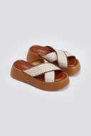 Σανδάλια flatforms crossover με print Estil