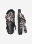 Σανδάλια flatforms crossover με print ONLY 15348046