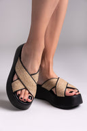 Σανδάλια flatforms crossover με ψάθα Estil