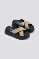 Σανδάλια flatforms crossover με ψάθα Estil