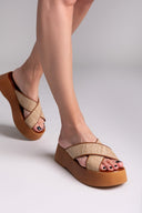 Σανδάλια flatforms crossover με ψάθα Estil