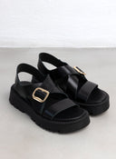 Σανδάλια flatforms δερμάτινα crossover TFP - Μαύρο - thefashionproject.gr - TFP