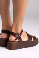 Σανδάλια flatforms δερμάτινα Estil