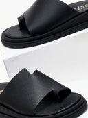 Σανδάλια flatforms δερμάτινα με δάκτυλο Estil