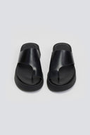 Σανδάλια flatforms δερμάτινα με δάκτυλο Tfp