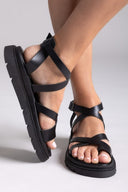 Σανδάλια flatforms δερμάτινα με δάκτυλο Tfp - Μαύρο - thefashionproject.gr - TFP