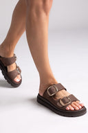 Σανδάλια flatforms δερμάτινα με έντονους τοκάδες Tfp - Καφέ - thefashionproject.gr - TFP