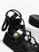 Σανδάλια flatforms δερμάτινα με κορδόνια TFP - Μαύρο - thefashionproject.gr - TFP