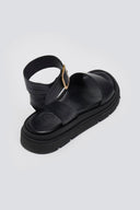 Σανδάλια flatforms δερμάτινα με μπαρέτα TFP