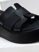 Σανδάλια flatforms δερμάτινα με περαστές φάσες Estil