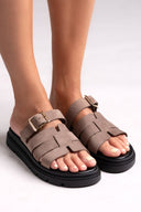 Σανδάλια flatforms δερμάτινα με περαστή φάσα Tfp