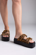 Σανδάλια flatforms δερμάτινα με print ATENEO