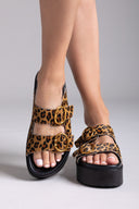 Σανδάλια flatforms δερμάτινα με print ATENEO