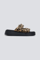 Σανδάλια flatforms δερμάτινα με print Estil