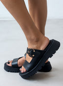 Σανδάλια flatforms δερμάτινα με στρας TFP