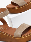 Σανδάλια flatforms καστόρινα Estil