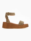 Σανδάλια flatforms καστόρινα Estil
