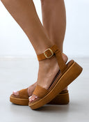 Σανδάλια flatforms καστόρινα Estil