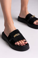 Σανδάλια flatforms  καστόρινα με λουράκι iris