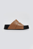 Σανδάλια flatforms με άνοιγμα Iris Sandals