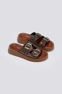 Σανδάλια flatforms με γκλίτερ Estil