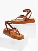 Σανδάλια flatforms με μπαρέτα TFP - Ταμπά - thefashionproject.gr - TFP