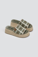 Σανδάλια flatforms με πλεκτό σχέδιο Refresh 172842 - Χακί - thefashionproject.gr - Refresh
