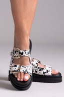 Σανδάλια flatforms με print Mariella Fabiani 2551/95